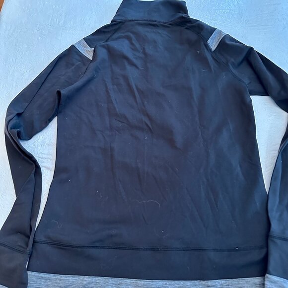 Nils Black Wms pullover over Athletic Jacket size Med - Picture 10 of 10